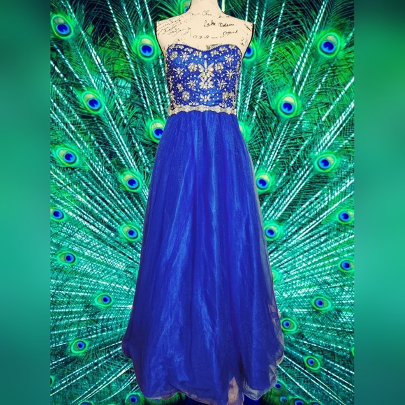 Steppin' Out Royal Blue Strapless Dress - Picture 1 of 12